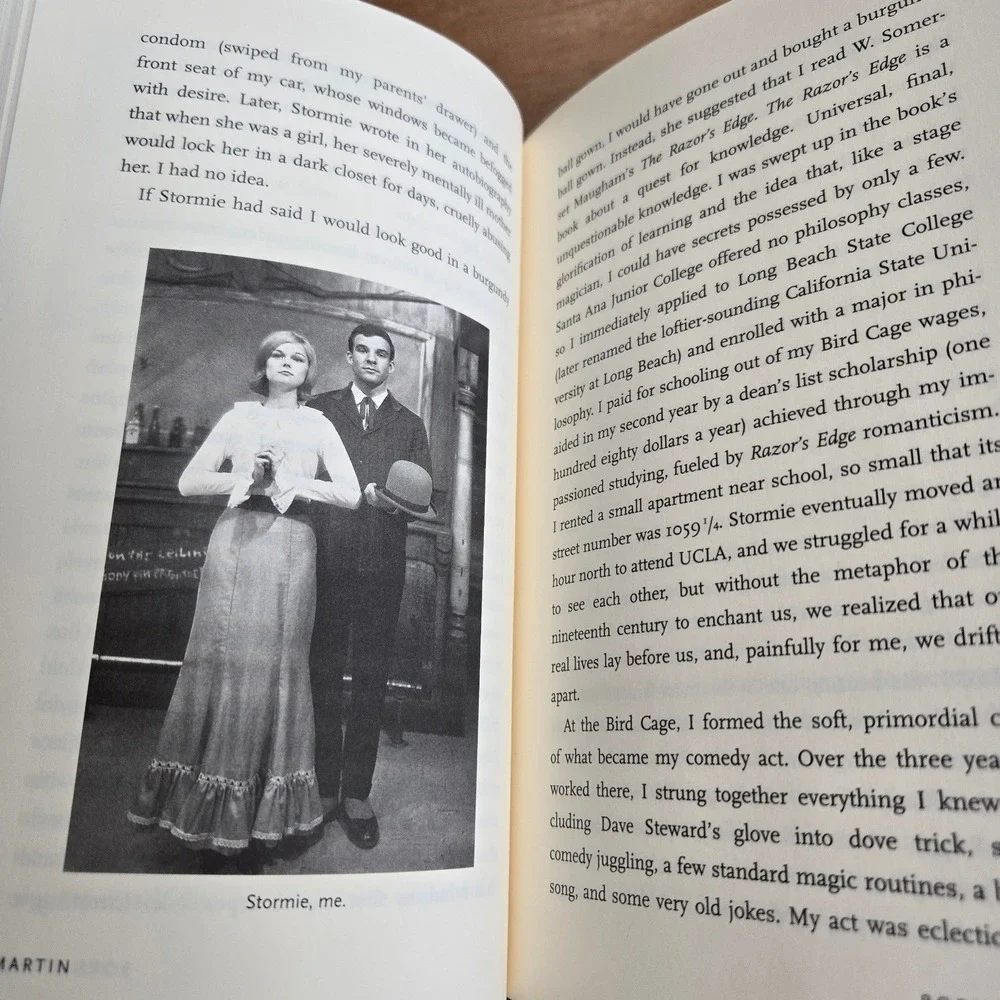 Scribner Born Standing Up Steve‎ Martin  Memoir Hardcover Book